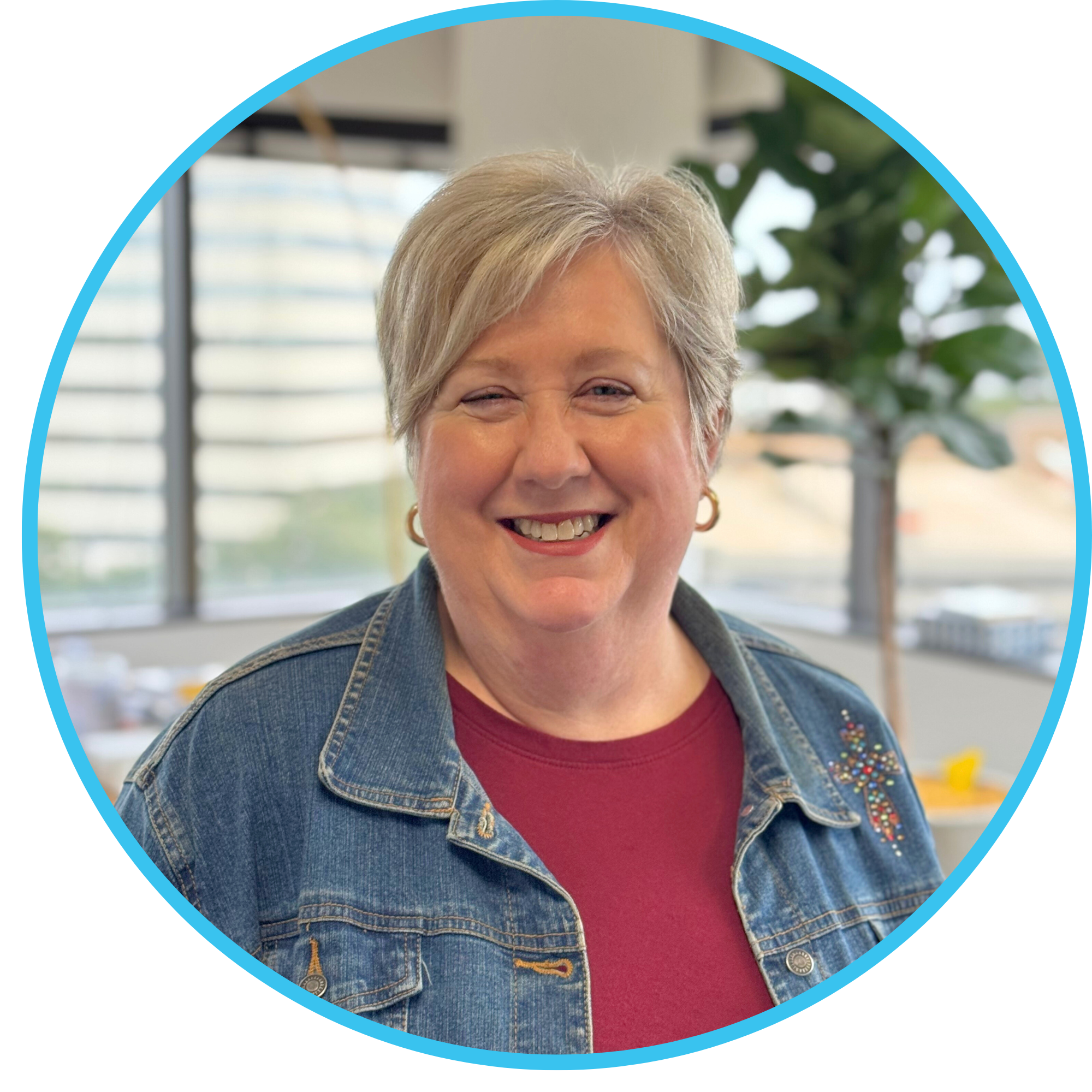 Beth Griffin Circle Headshot