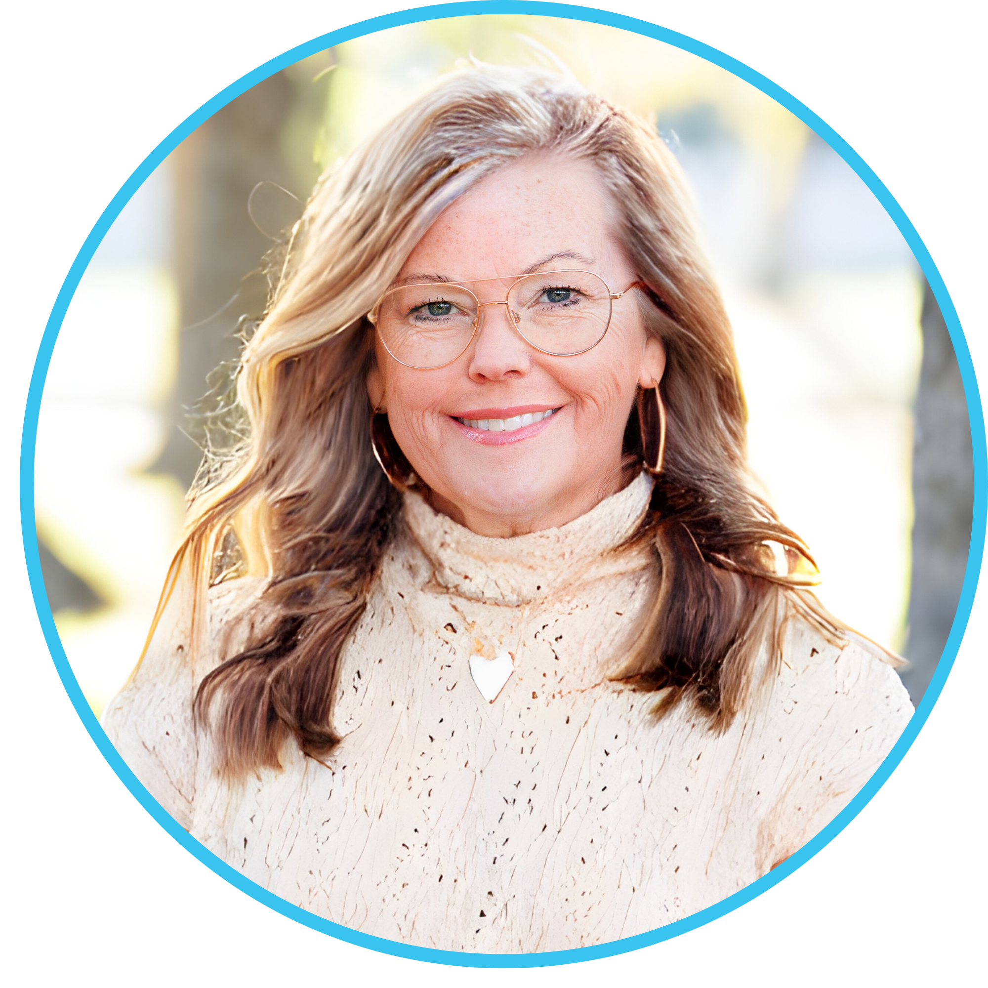 Lisa Archinal Circle Headshot